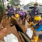 Sigap! PERUMDAM TKR Gerak Cepat Tangani Kebocoran Pipa di Karawaci