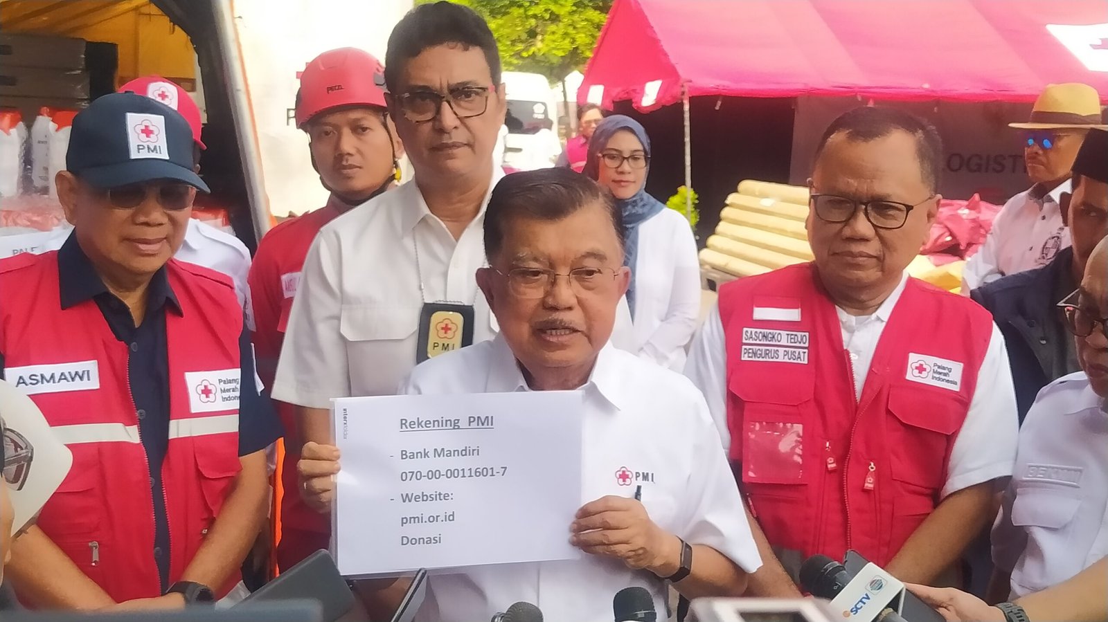 JK Tinjau Posko Logistik Nasional, Pastikan Bantuan untuk Aceh, Sumut, dan Sumbar Siap Didistribusikan
