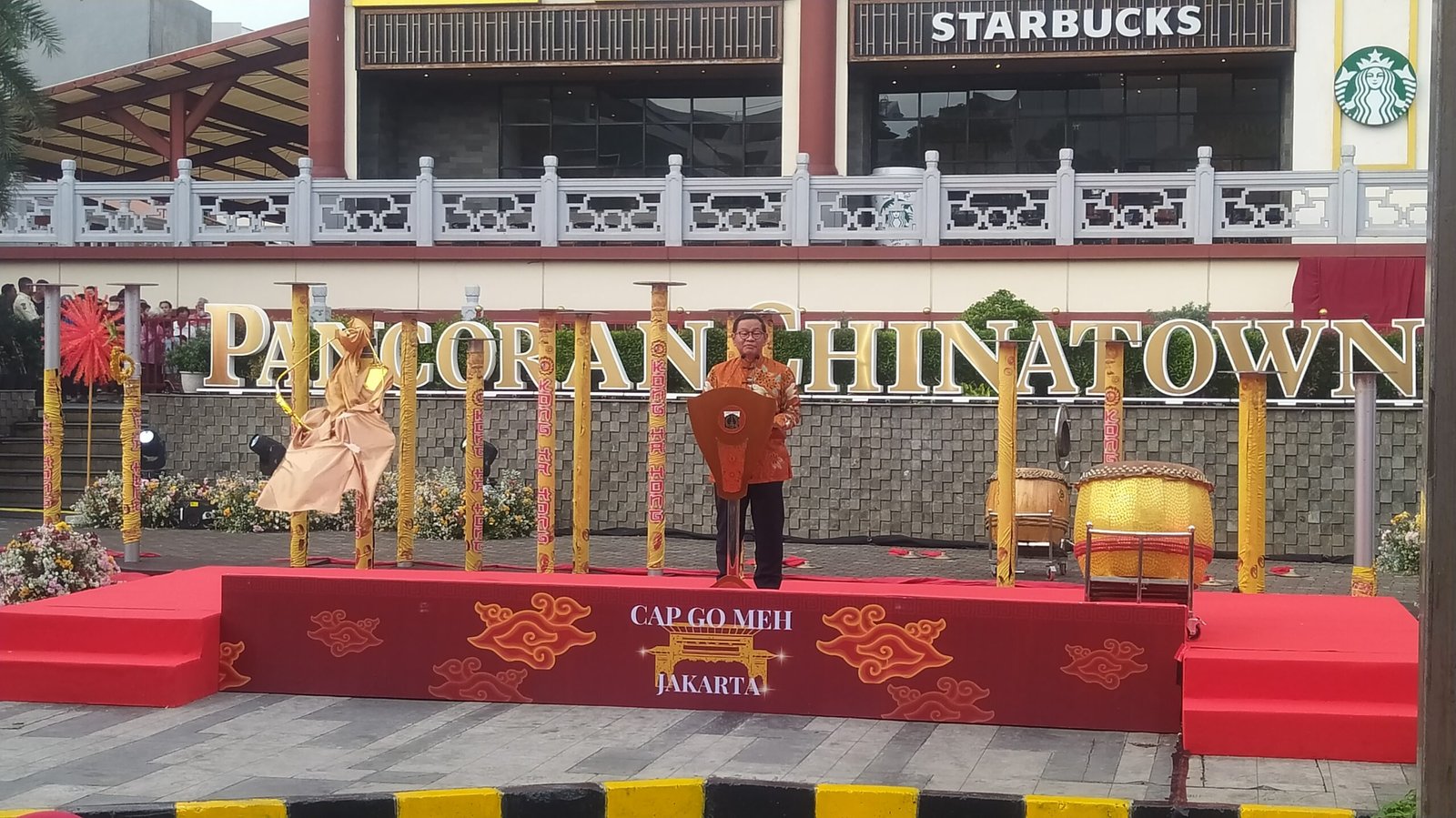 Pramono Anung Hadiri Festival Cap Go Meh di Glodok, Tegaskan Pentingnya Toleransi Budaya