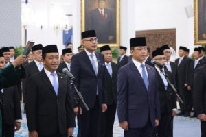 Dilantik Jadi Menko, Bahlil Siap Percepat Hilirisasi dan Transisi Energi